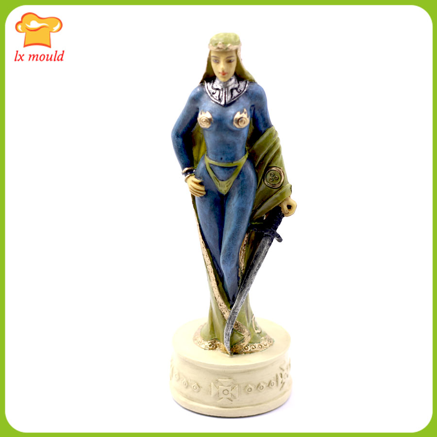 Forma silikonowa 3D do szachów – Candle. Queen recenzja i cena